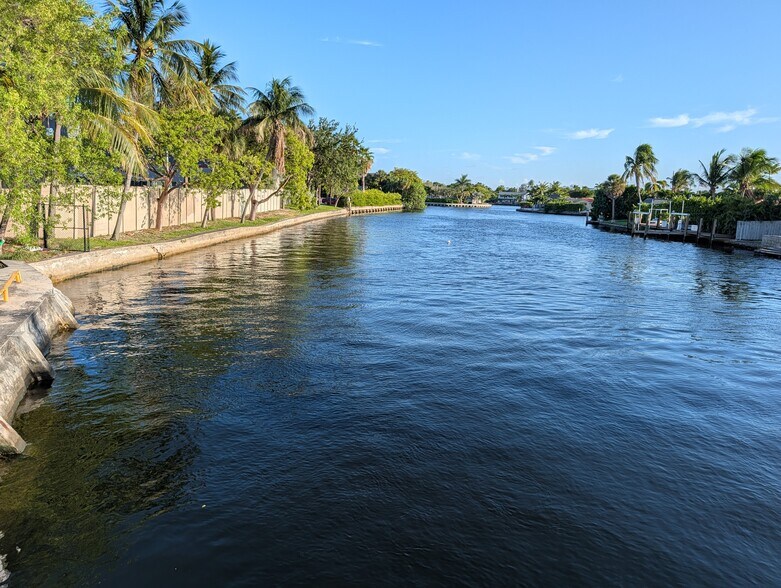 More Photos Of , Fort Lauderdale Office For Sale