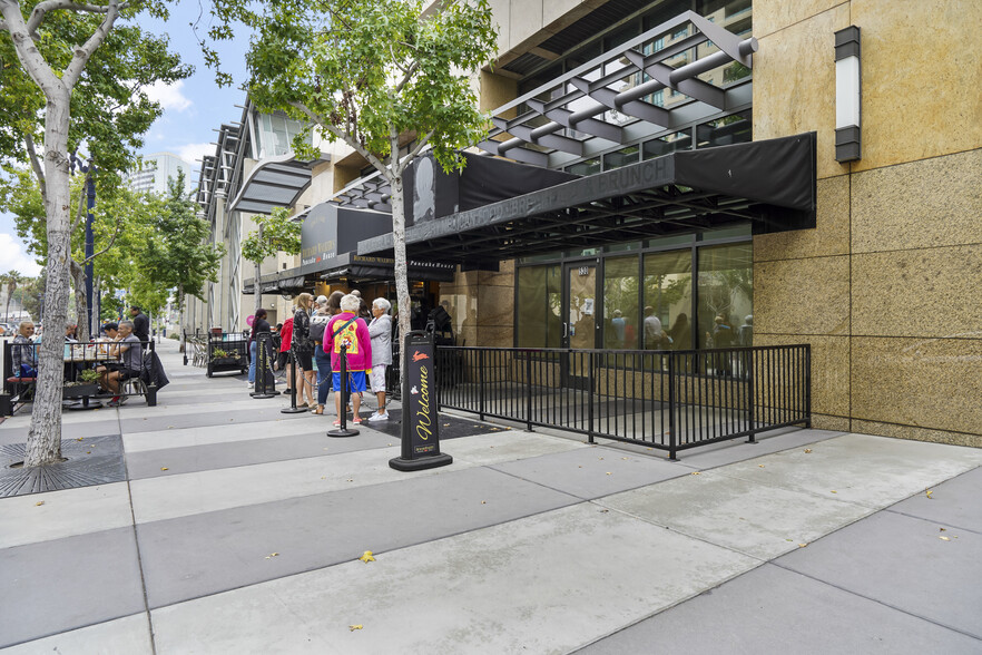 Primary Photo Of 215-225 W Market St, San Diego Storefront Retail Office For Lease