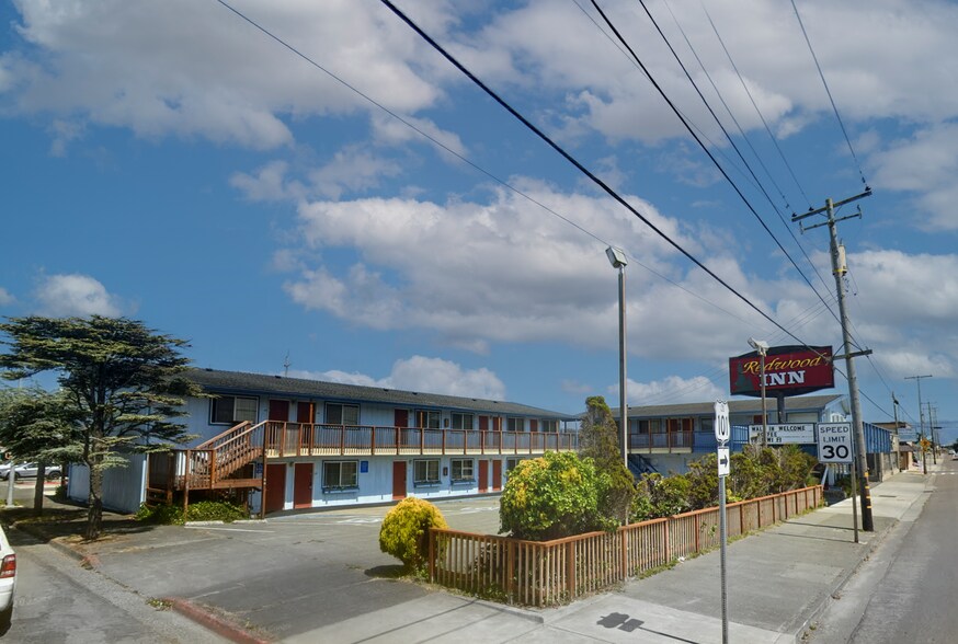 Primary Photo Of 353 L St, Crescent City Hotel For Sale
