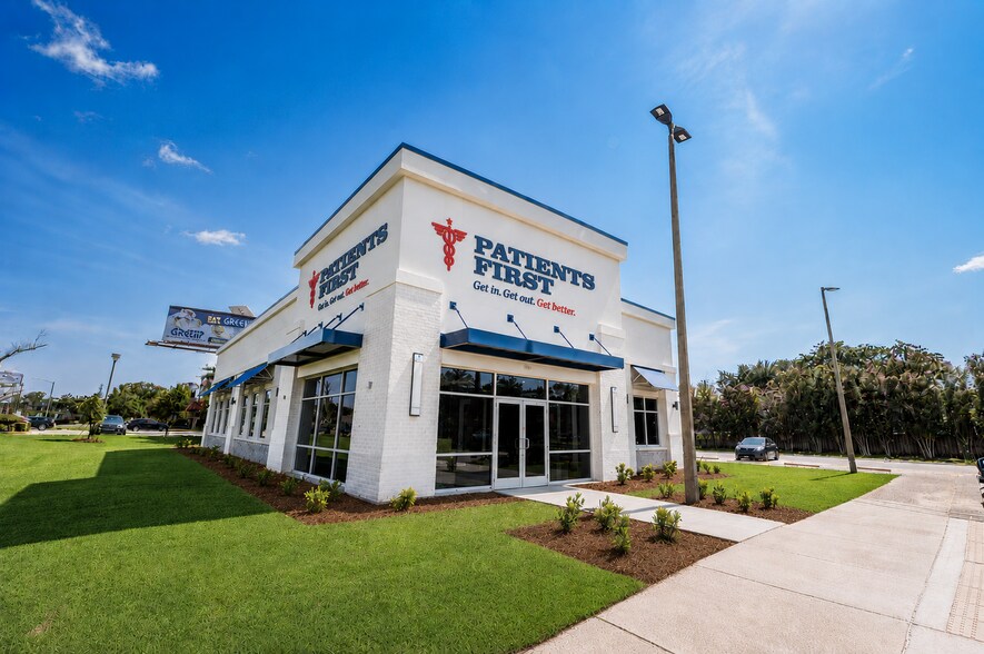 Primary Photo Of 4441 Bayou Blvd, Pensacola General Retail For Sale
