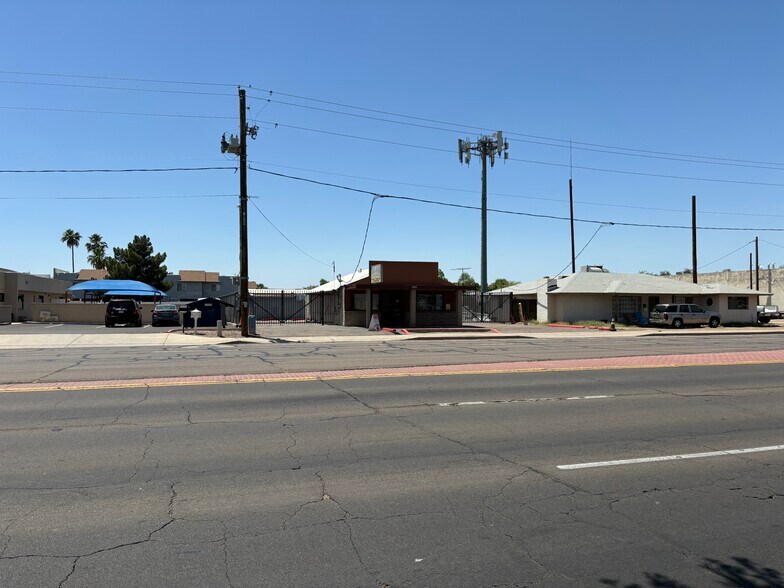 More Photos Of 1836 N Country Club Dr, Mesa Warehouse For Sale
