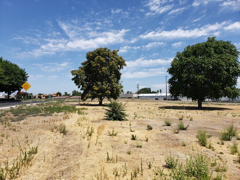 More Photos Of 3740 Walnut Blvd, Brentwood Land For Sale