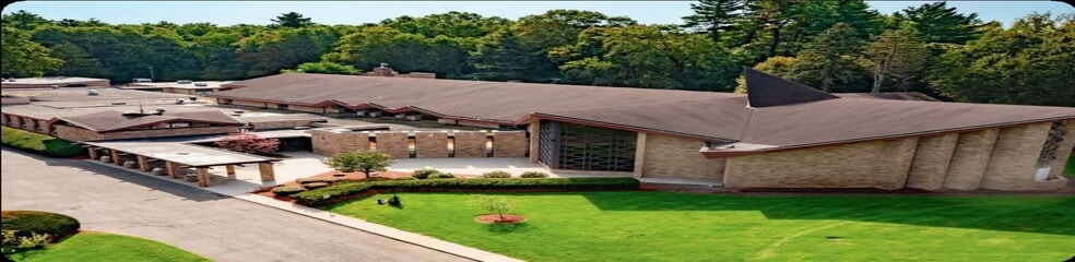 More Photos Of 979 Dickinson St, Springfield Schools For Sale