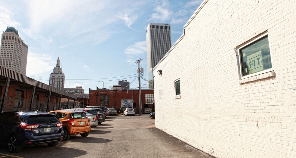 More Photos Of 416-420 E 2nd St, Tulsa Storefront Retail Office For Lease