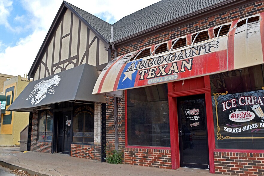 More Photos Of 1111-1113 University Ave, Lubbock Freestanding For Lease