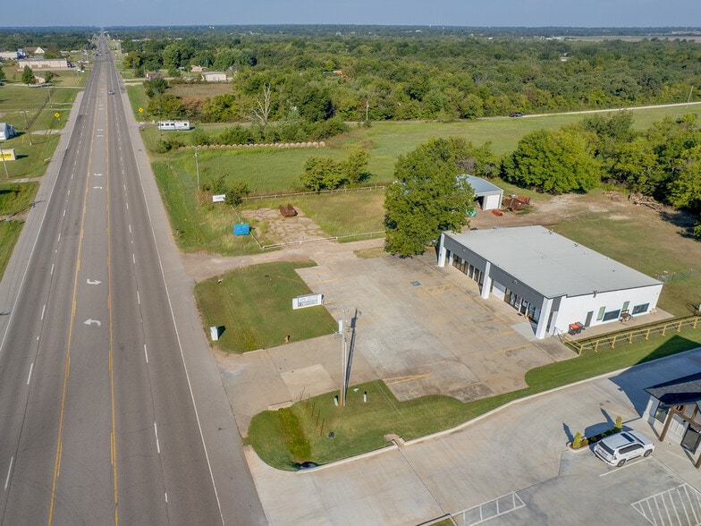 More Photos Of 17311 NE 23rd St, Choctaw Office For Sale