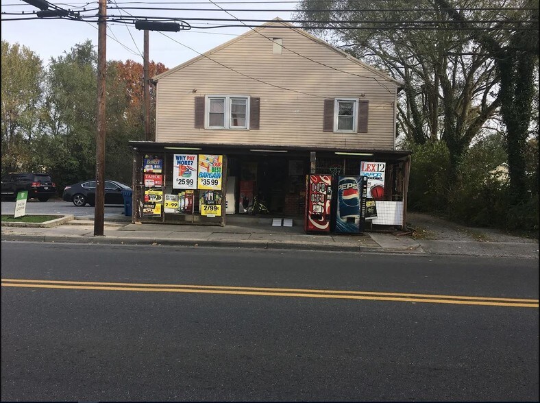 Primary Photo Of 304 N Buckmarsh St, Berryville Restaurant For Sale