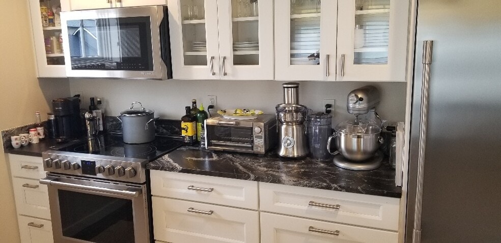 More Photos Of 101-107 S 1st St, La Conner Storefront For Sale