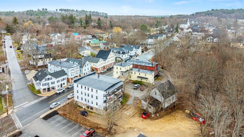 More Photos Of 455 Main St, South Berwick Apartments For Sale
