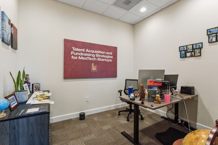 More Photos Of 2645 N Federal Hwy, Delray Beach Medical For Lease