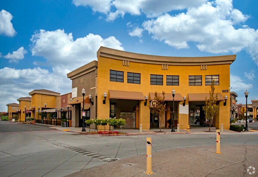 Primary Photo Of 909-999 Story Rd, San Jose Unknown For Lease