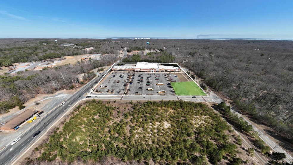 More Photos Of H.G. Trueman Rd, Lusby Unknown For Lease