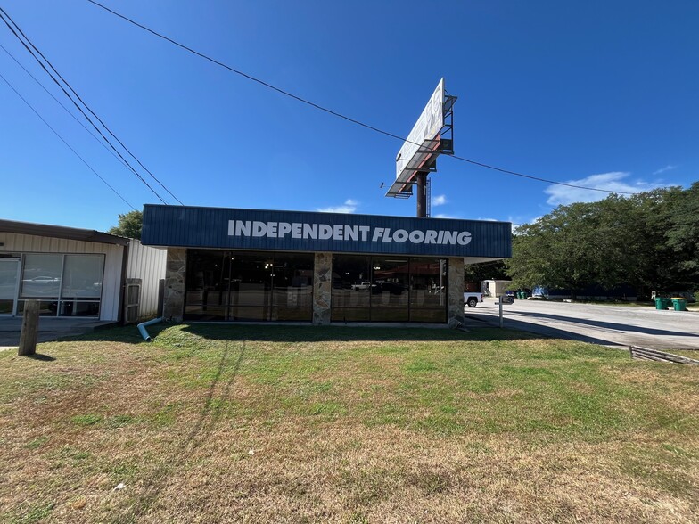 Primary Photo Of 431 Racetrack Rd NW, Fort Walton Beach Flex For Lease