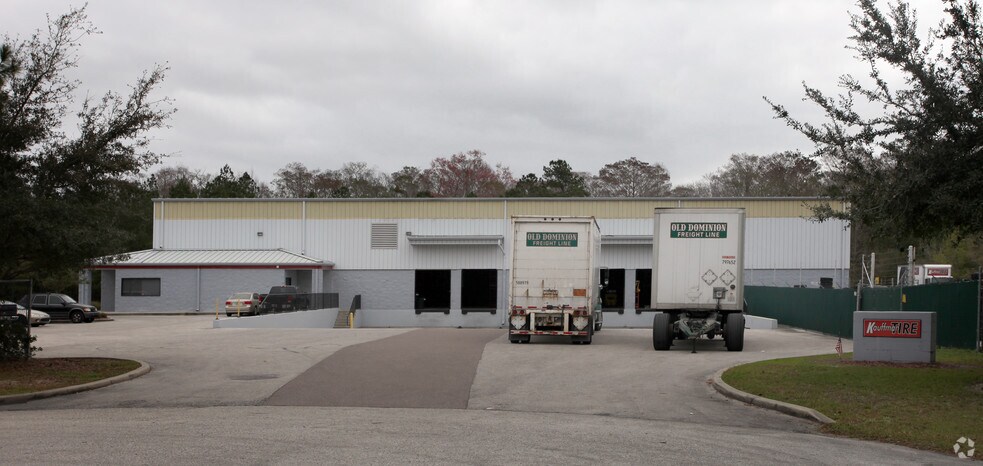 More Photos Of 5885 Mining Ter, Jacksonville Warehouse For Lease