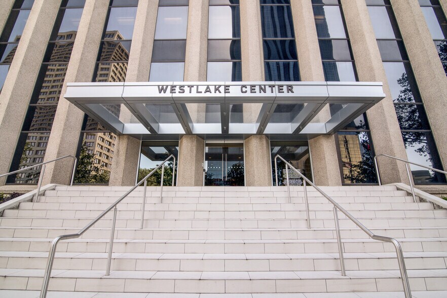 More Photos Of 2801 Post Oak Blvd, Houston Office For Lease