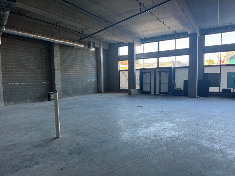 More Photos Of 205 E Grand River Ave, East Lansing Apartments For Lease