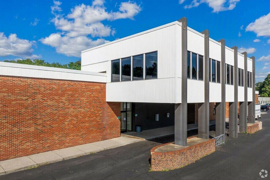 More Photos Of 2727 Franklin Rd SW, Roanoke Medical For Lease