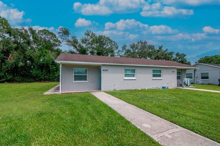 More Photos Of , Bradenton Multifamily For Sale