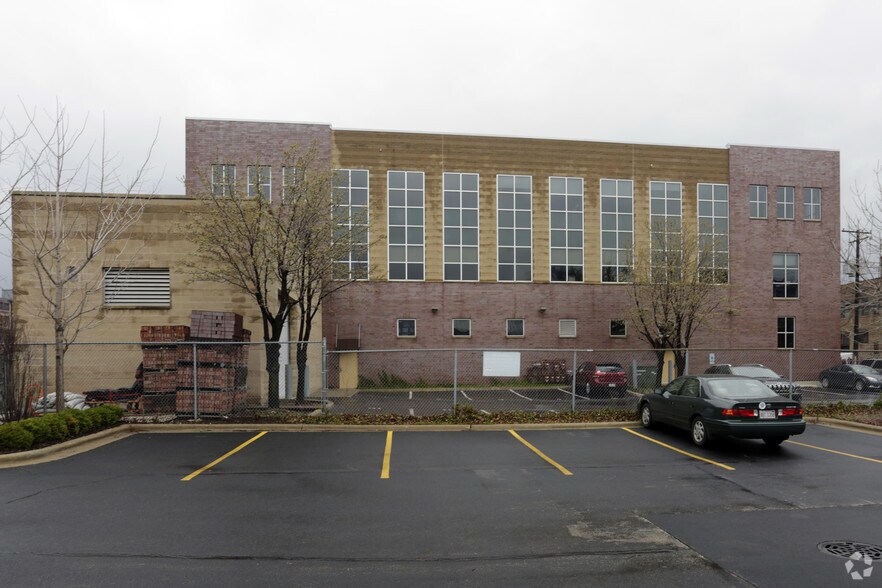 More Photos Of 1010 N Hooker St, Chicago Light Manufacturing For Lease