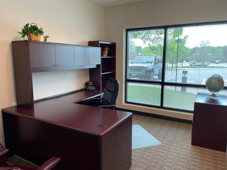 More Photos Of 5850 Waterloo Rd, Columbia Coworking Space