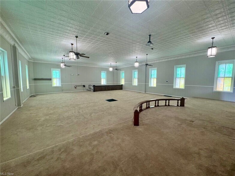 More Photos Of 73 S 9th St, Mcconnelsville Religious Facility For Sale