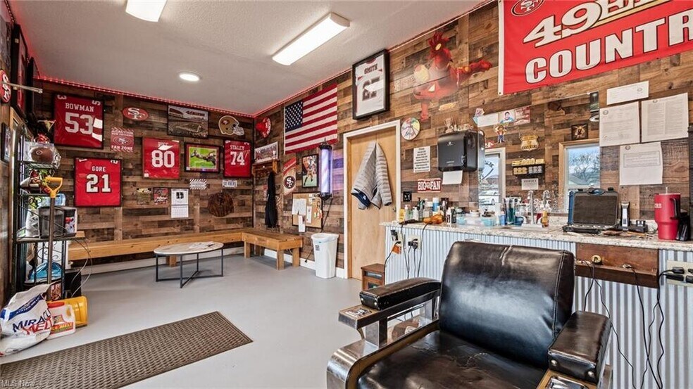 More Photos Of 22 3rd st, Frazeysburg Storefront For Sale