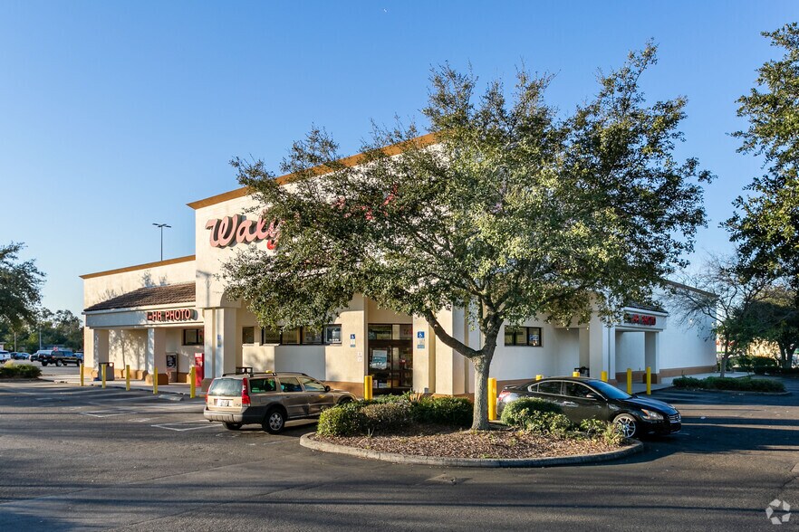 More Photos Of 5108 Norwood Ave, Jacksonville Freestanding For Sale
