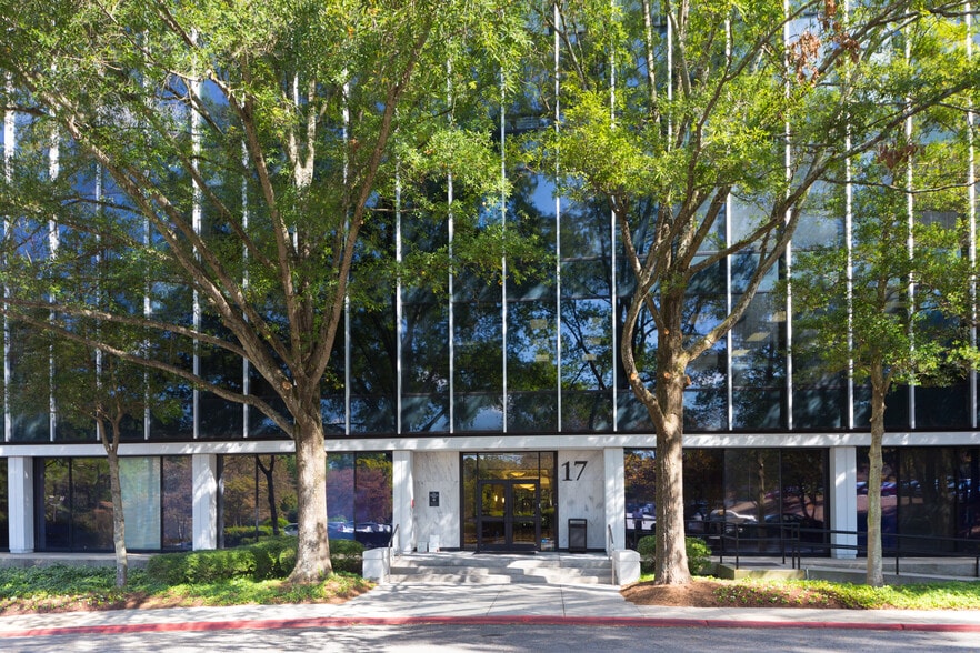 More Photos Of 17 Executive Park Dr NE, Atlanta Office For Lease