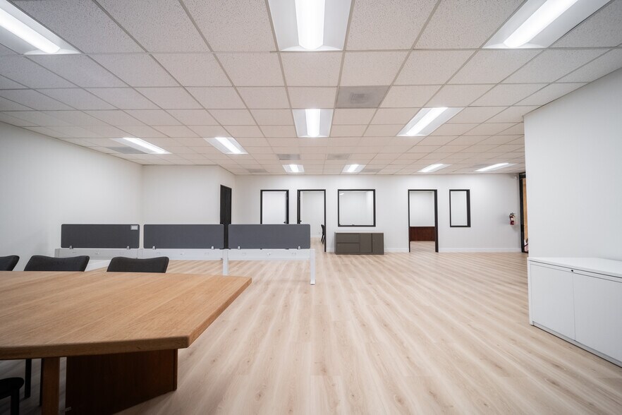 More Photos Of 3505 Cadillac Ave, Costa Mesa Office For Lease