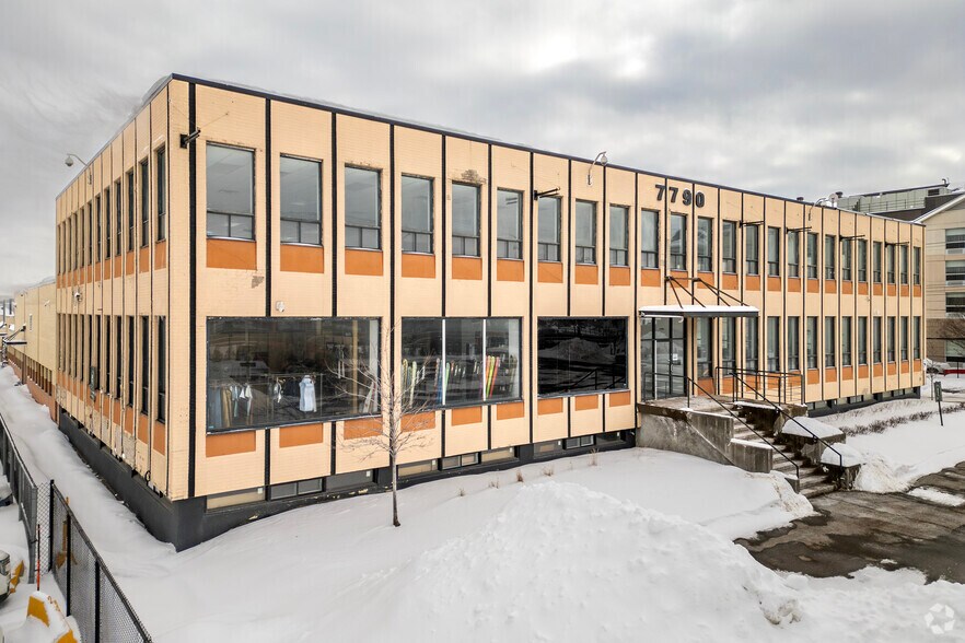 More Photos Of 7790 Ch De La Côte-De-Liesse, Saint-Laurent Warehouse For Lease