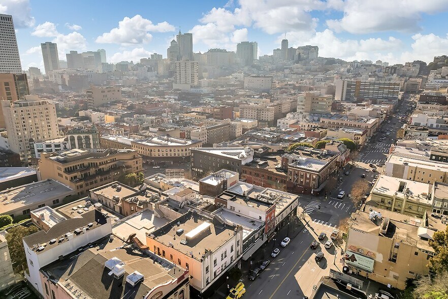 More Photos Of 438-440 Broadway, San Francisco Storefront Retail Residential For Sale