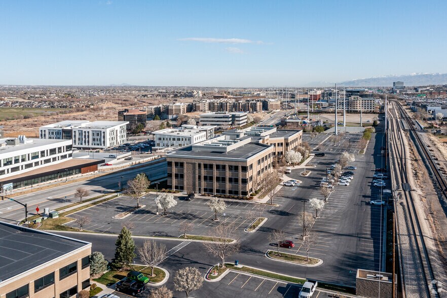 More Photos Of 10619 S Jordan Gtwy, South Jordan Office For Sale