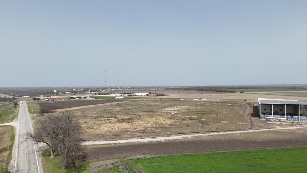 More Photos Of IH-45 Service Road, Palmer Land For Sale