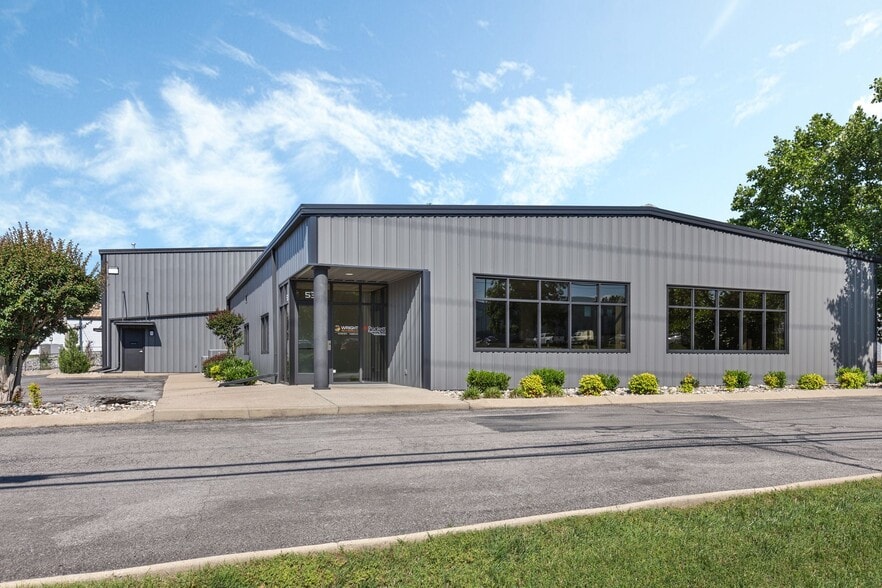 More Photos Of 533 Myatt Dr, Madison Showroom For Sale