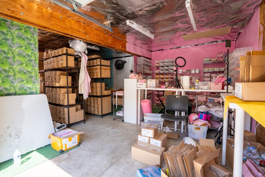 More Photos Of 6172-6196 University Ave, San Diego Storefront For Sale