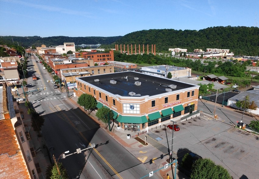 More Photos Of 133 W 8th Ave, Homestead Drugstore For Lease