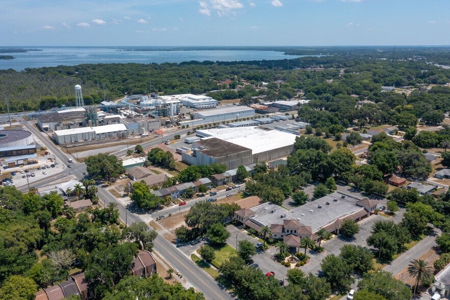 More Photos Of 210 S Lake St, Leesburg Medical For Lease