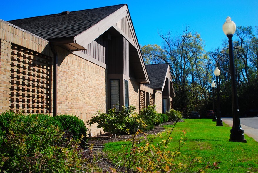 More Photos Of 3200 W Liberty Rd, Ann Arbor Medical For Lease