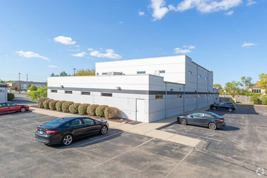 More Photos Of 11126 Kenwood Rd, Blue Ash Office For Lease