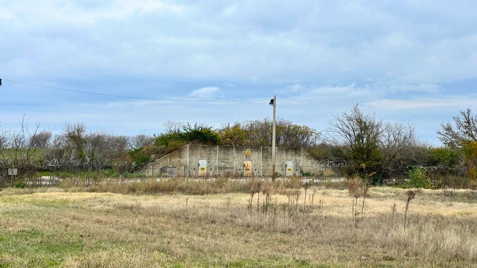 More Photos Of 165 Street, Granite City Land For Lease