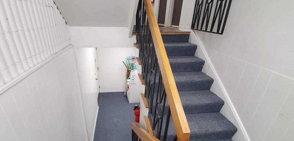 More Photos Of , Markham Office For Sale