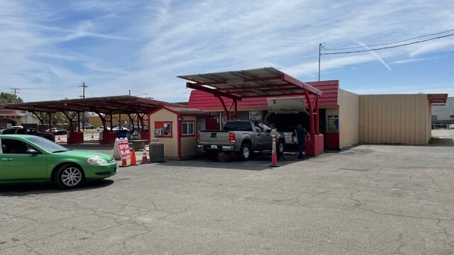 More Photos Of 1407 High St, Delano Carwash For Lease