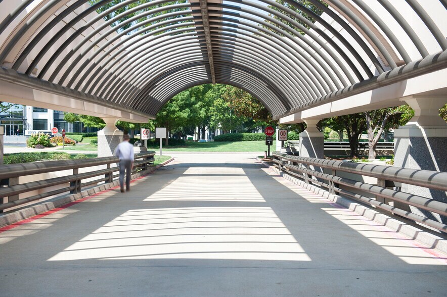 More Photos Of 3350 Riverwood Pkwy SE, Atlanta Office For Lease