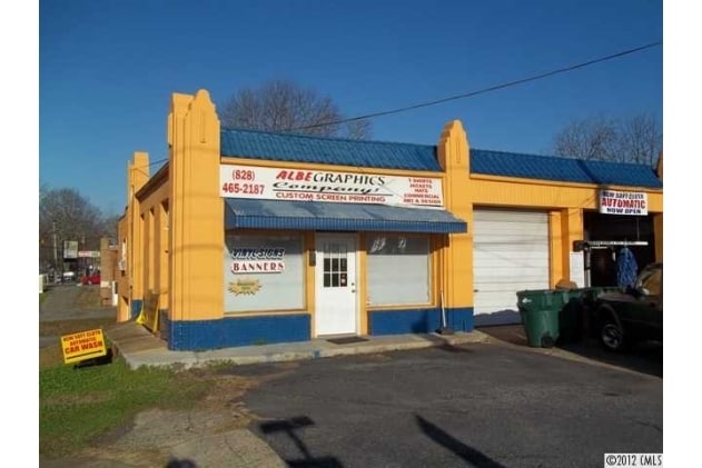 More Photos Of 230 S College Ave, Newton Carwash For Sale
