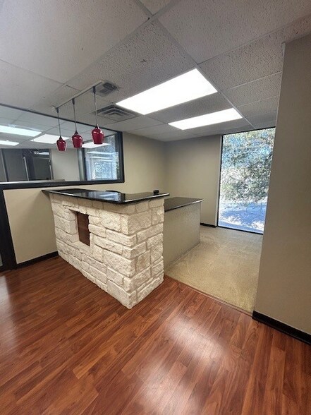 More Photos Of 3500 SW HK Dodgen Loop, Temple Office For Sale