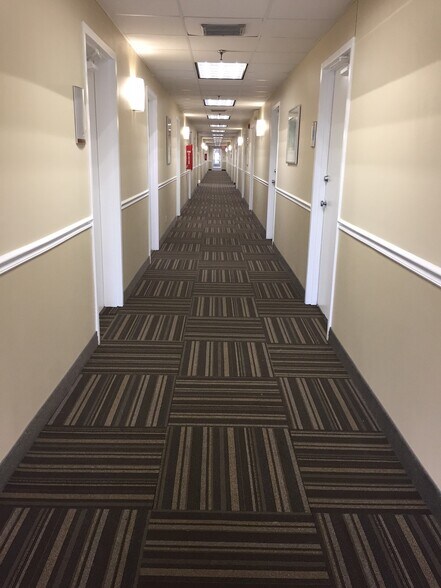 More Photos Of 2051 45th St, West Palm Beach Unknown For Lease