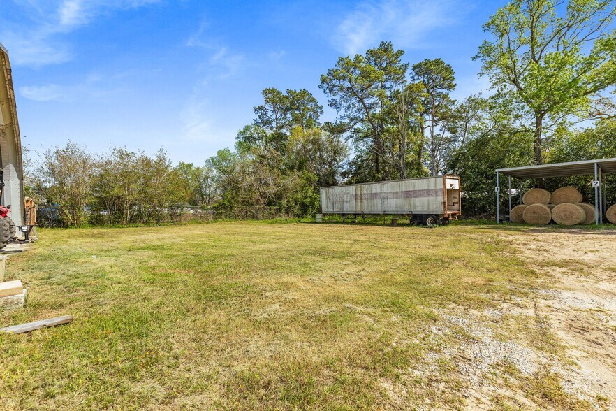 More Photos Of 22380 Highway 105, Cleveland Light Distribution For Sale