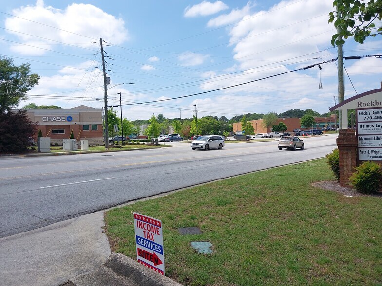 More Photos Of 1298 Rockbridge Rd, Stone Mountain Office For Sale