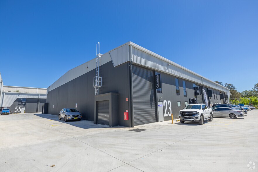 More Photos Of 61 Ashford Ave, Milperra Warehouse For Lease