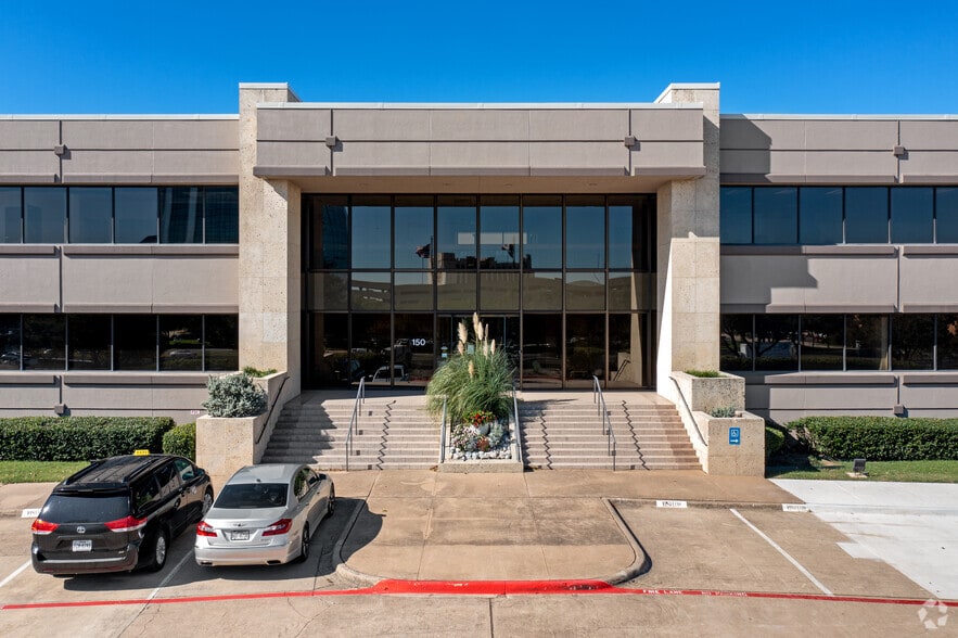 More Photos Of 150 W John Carpenter Fwy, Irving Office For Lease